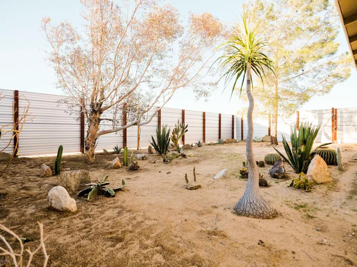The Zen - Outdoor Shower, Gas Fireplace, Walkable To Shops & Restaurants Joshua Tree Exterior foto