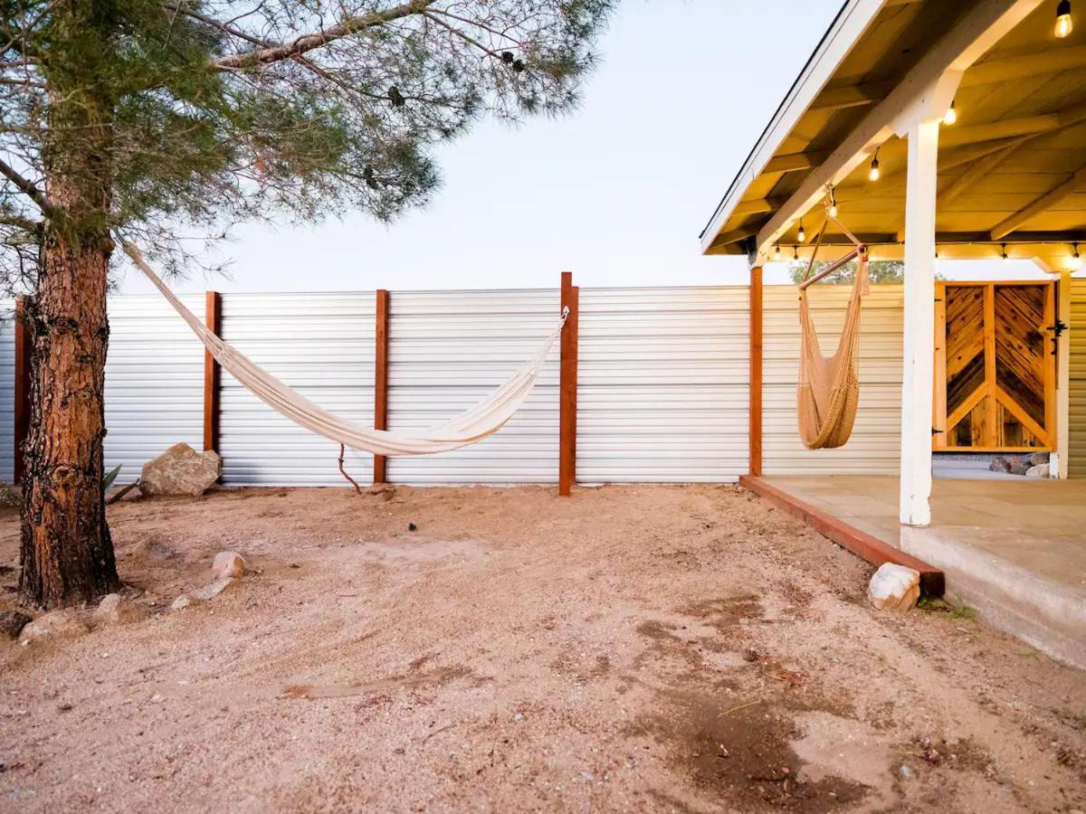 The Zen - Outdoor Shower, Gas Fireplace, Walkable To Shops & Restaurants Joshua Tree Exterior foto